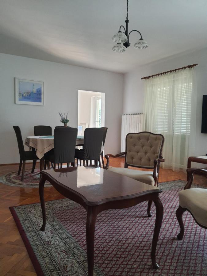 Вілла Family House Опатія Екстер'єр фото